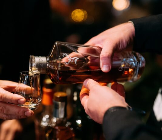 Glenfiddich lansează în România a 19-a ediție a Glenfiddich 40 YO Cumulative Time